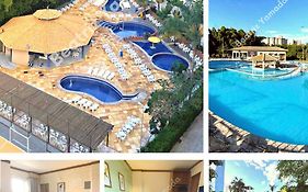 Golden Dolphin Grand Hotel - Suíte pool